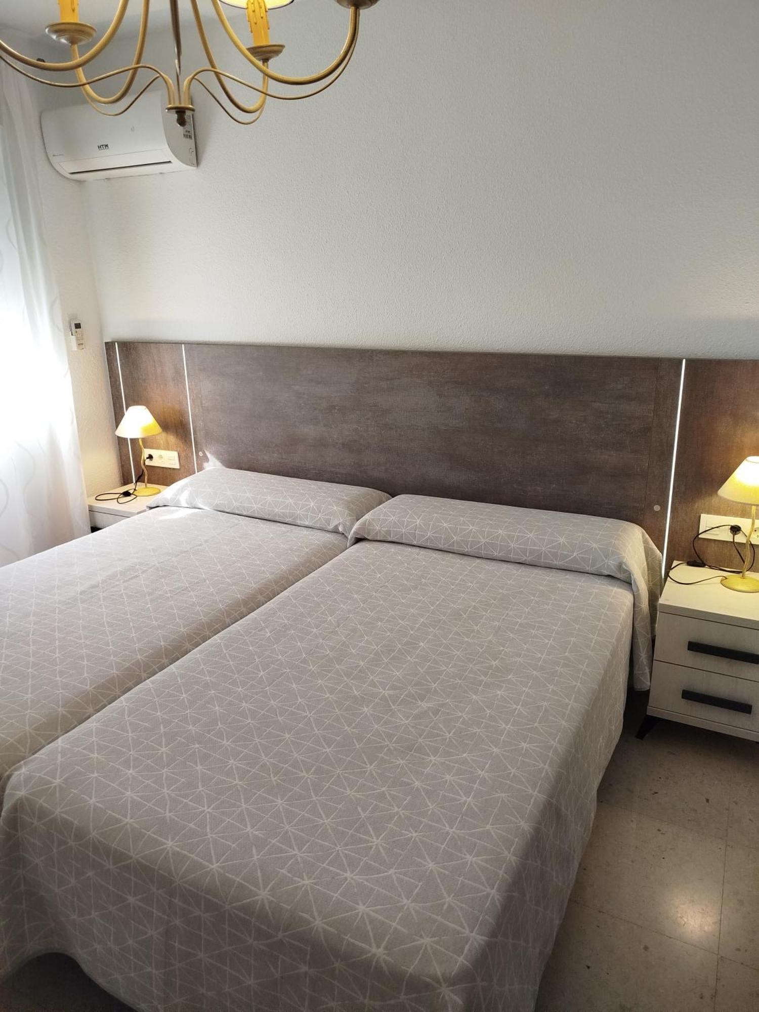 Apartamento Centrico Альмуньекар Экстерьер фото